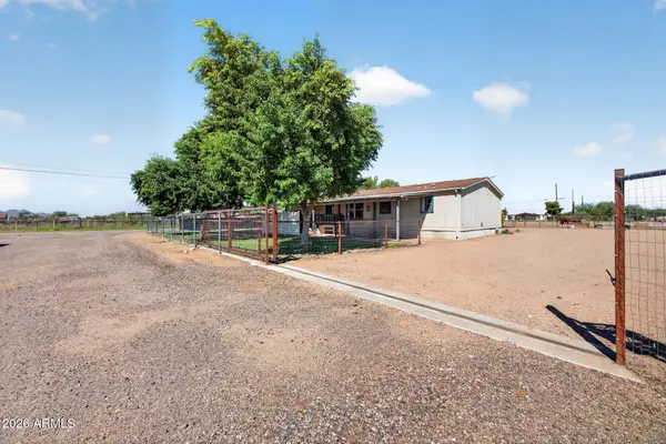 35081 N Tombstone Street, San Tan Valley, AZ 85140
