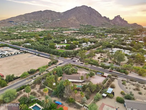 6005 N Invergordon Road, Paradise Valley, AZ 85253