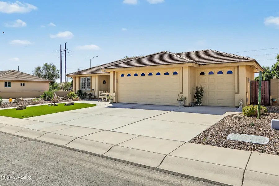 3018 S Lindenwood --, Mesa, AZ 85212 - #2