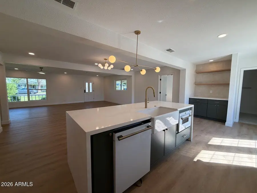 717 W Cactus Wren Drive, Phoenix, AZ 85021 - #2