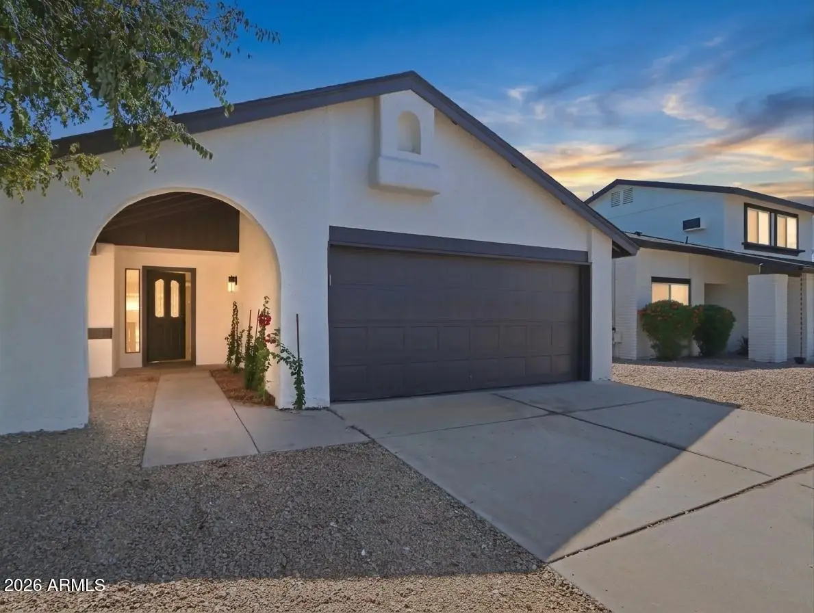 6875 E Kings Avenue, Scottsdale, AZ 85254 - #1