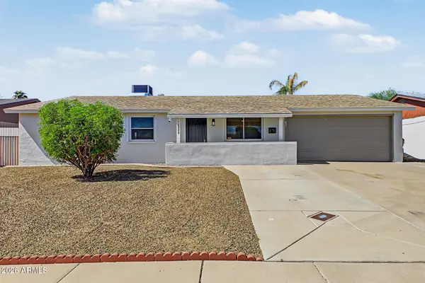 14008 N 37th Place, Phoenix, AZ 85032