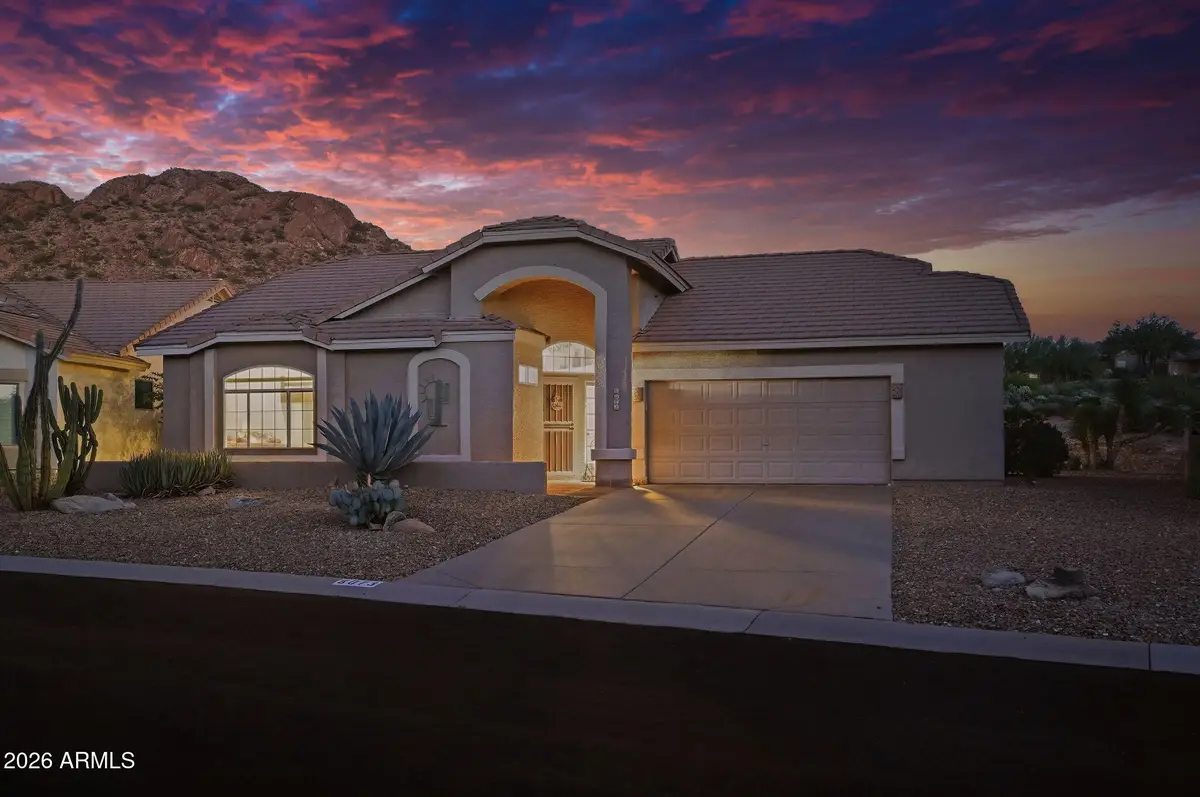 5073 S Dusty Coyote Trail, Gold Canyon, AZ 85118 - #1
