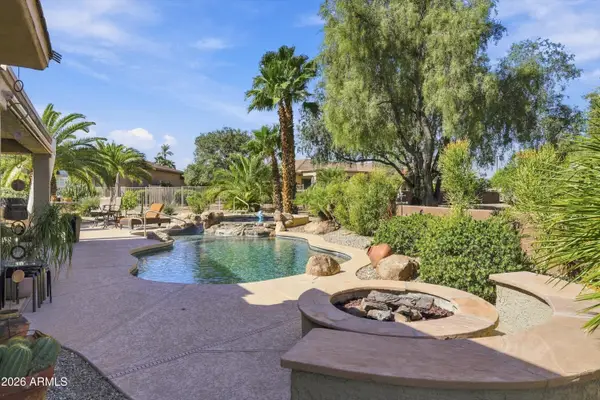 16624 W Isleta Court, Surprise, AZ 85387