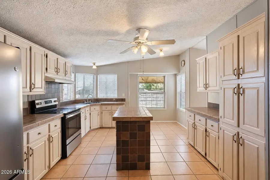 4140 W Outer Drive, Eloy, AZ 85131 - #3
