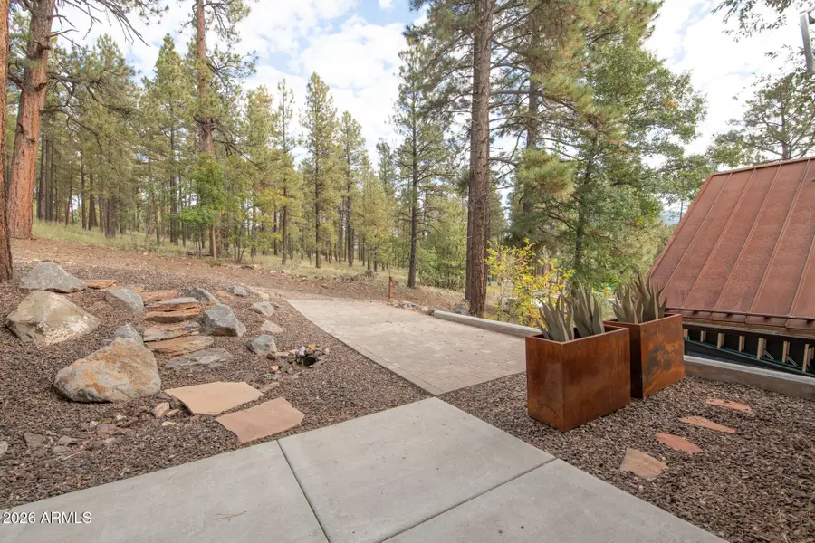 907 W Montvale Avenue, Flagstaff, AZ 86001 - #3
