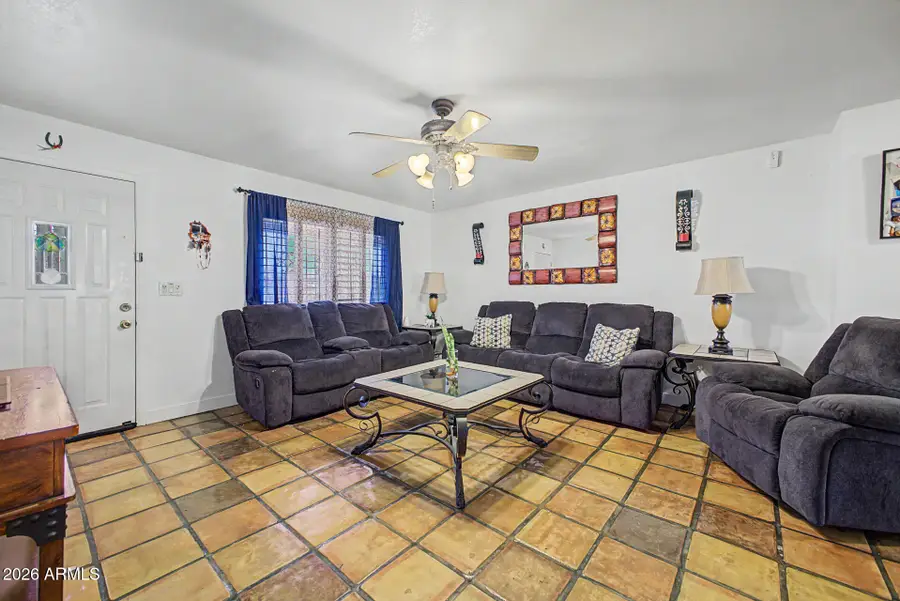 3602 N 64th Drive, Phoenix, AZ 85033 - #3