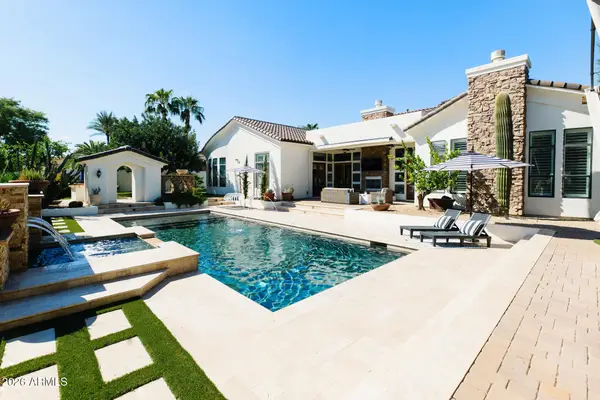2438 S Peacock Place, Chandler, AZ 85286