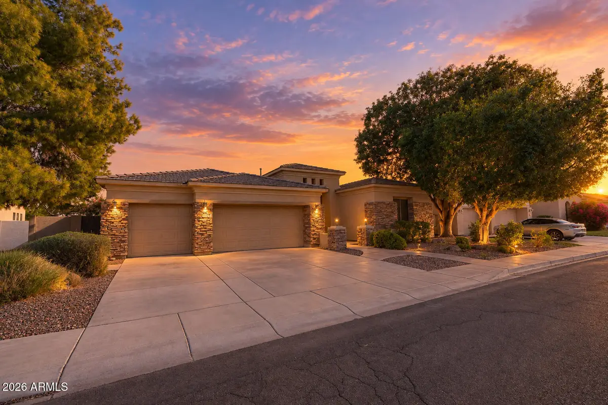 462 W Carob Drive, Chandler, AZ 85248 - #1