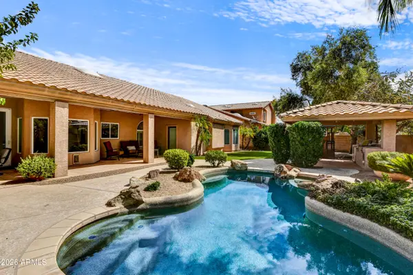 6819 E Winchcomb Drive, Scottsdale, AZ 85254