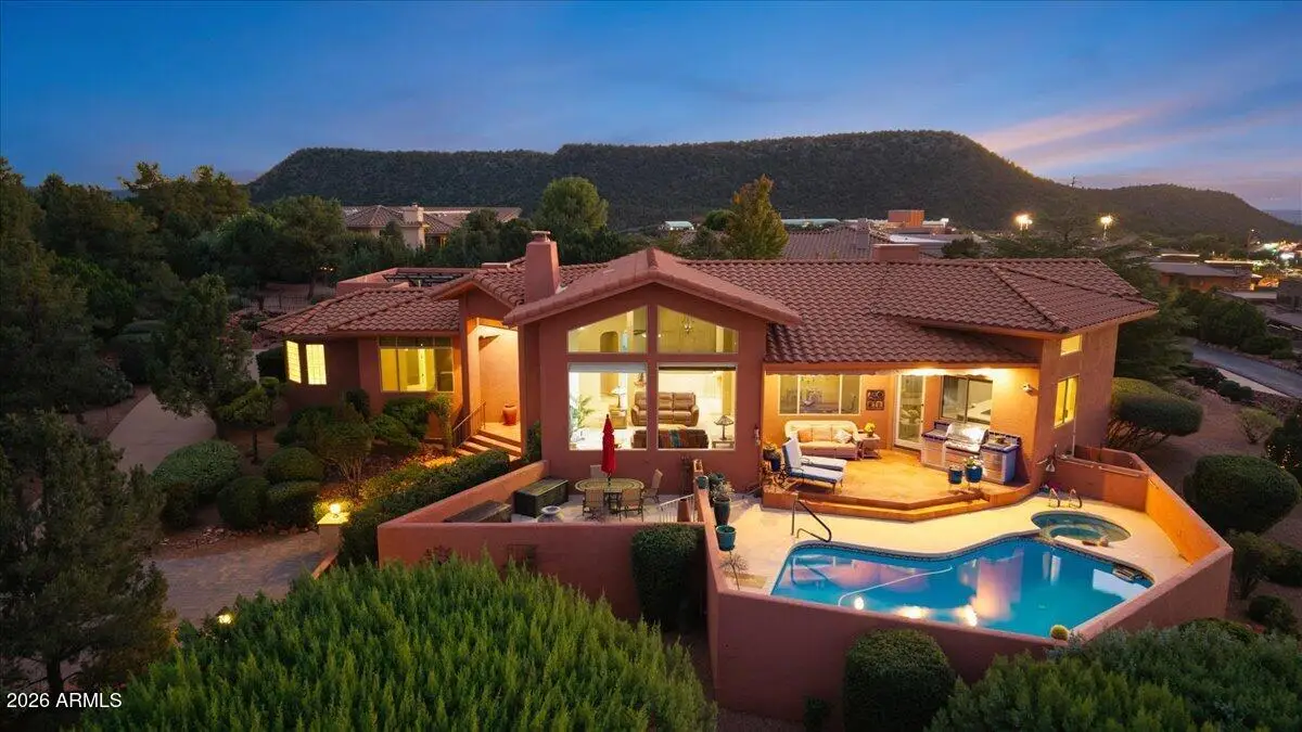 235 El Camino Tesoros --, Sedona, AZ 86336 - #1