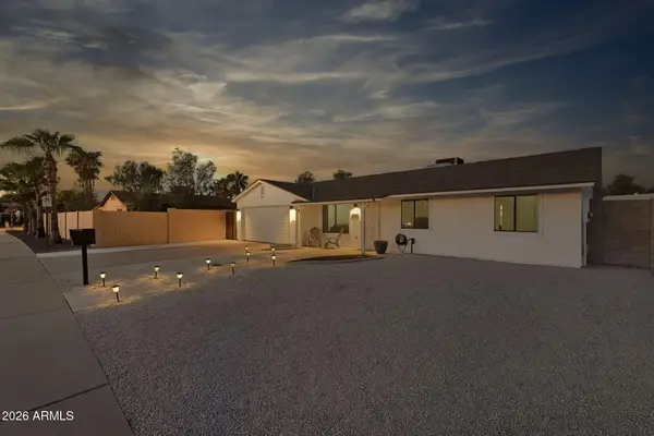 17227 N 34th Way, Phoenix, AZ 85032