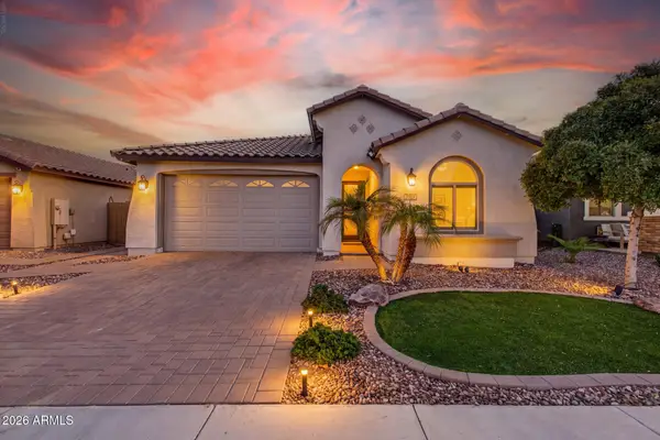 2807 W Blue River Drive, San Tan Valley, AZ 85144
