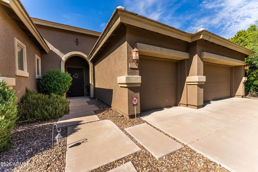 2290 E Coconino Drive, Chandler, AZ 85249 - #2