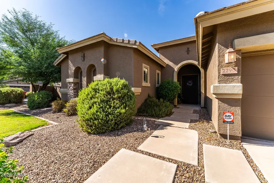 2290 E Coconino Drive, Chandler, AZ 85249 - #3