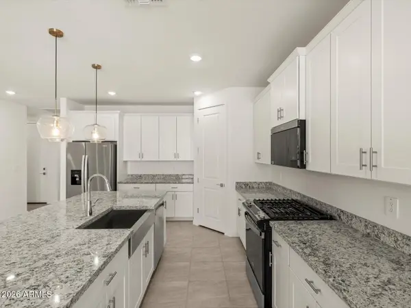 22658 W Tonopah Drive, Surprise, AZ 85387