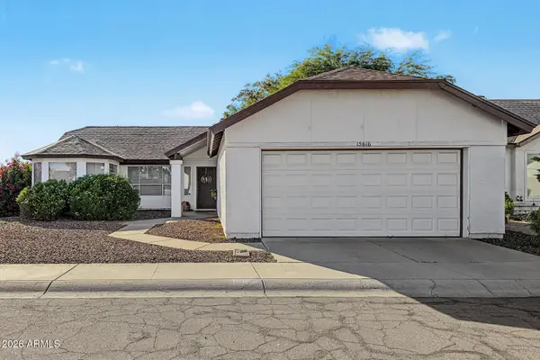 15616 N 38th Place, Phoenix, AZ 85032