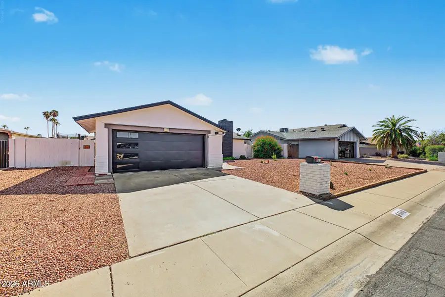 5515 W Carol Ann Way, Glendale, AZ 85306 - #3