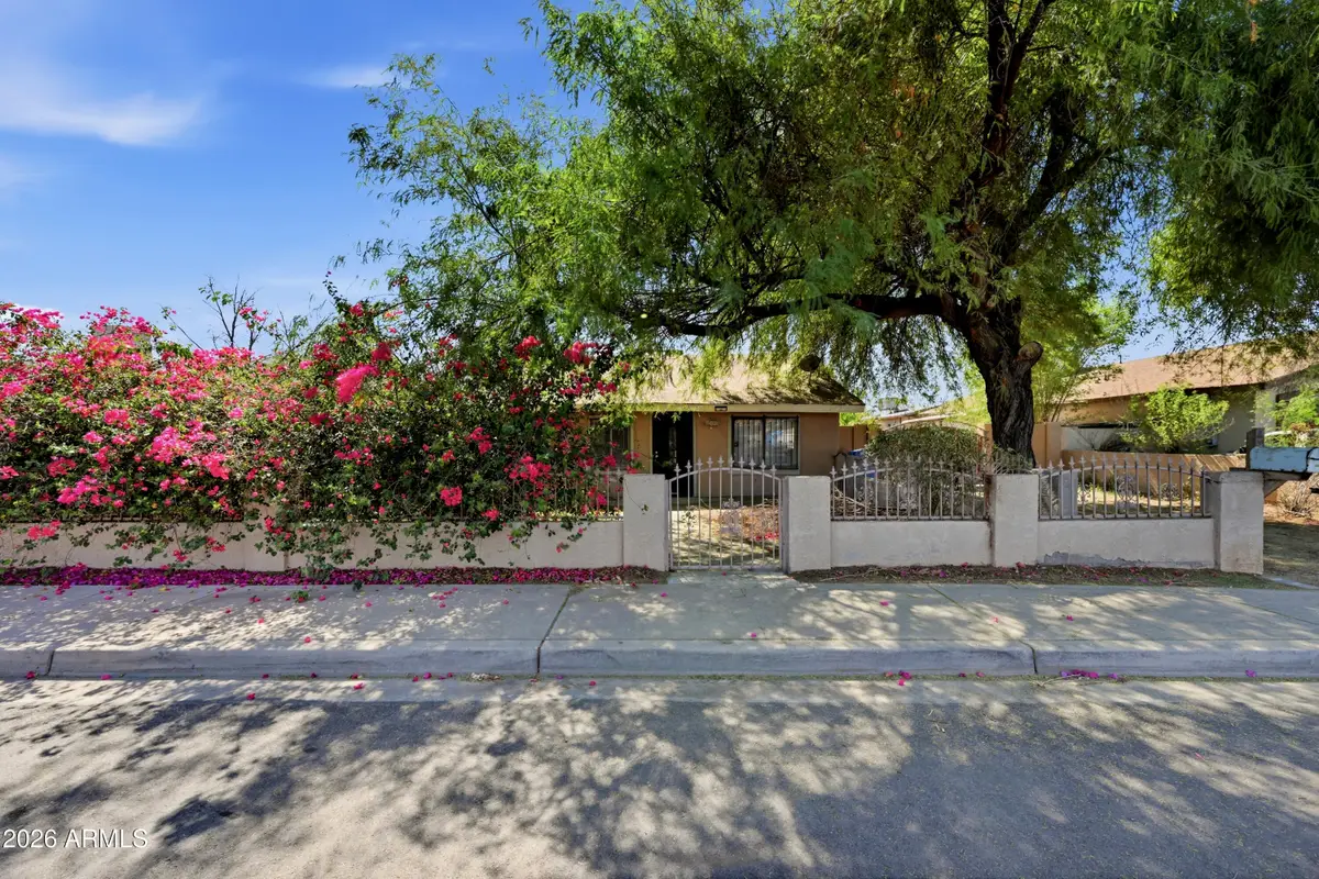3307 W Palm Lane, Phoenix, AZ 85009 - #1