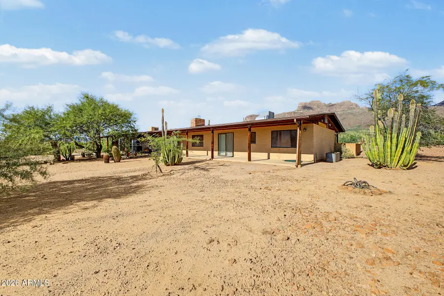 685 S Holmes Road, Apache Junction, AZ 85119 - #3