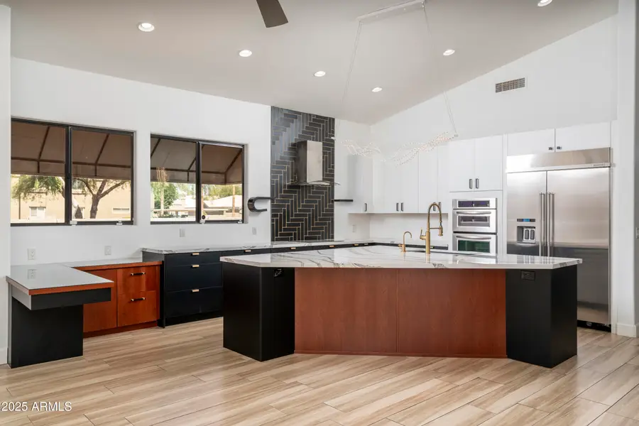 5403 E Cannon Drive, Paradise Valley, AZ 85253 - #3