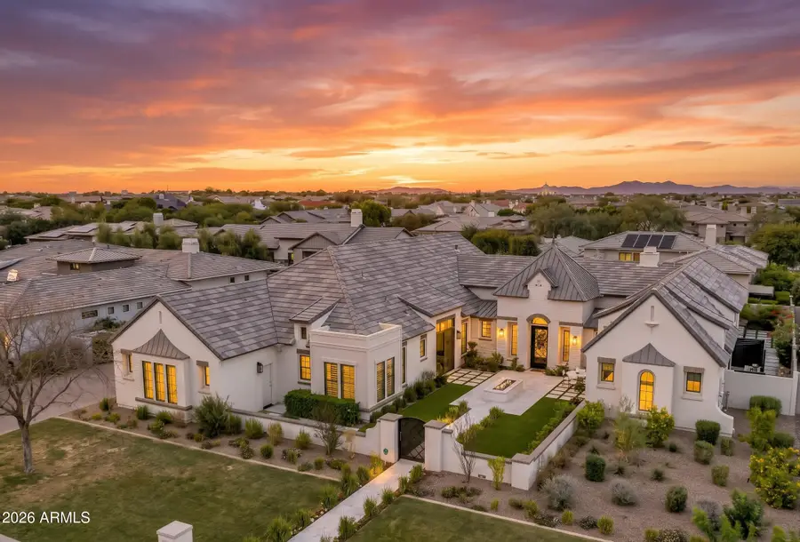 2748 E Hummingbird Way, Gilbert, AZ 85297 - #2