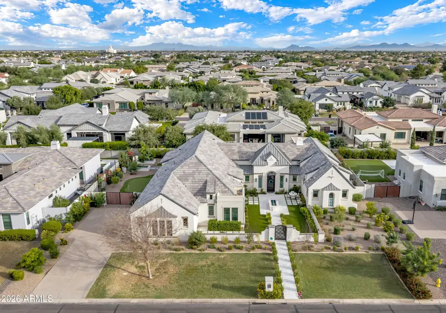 2748 E Hummingbird Way, Gilbert, AZ 85297 - #3