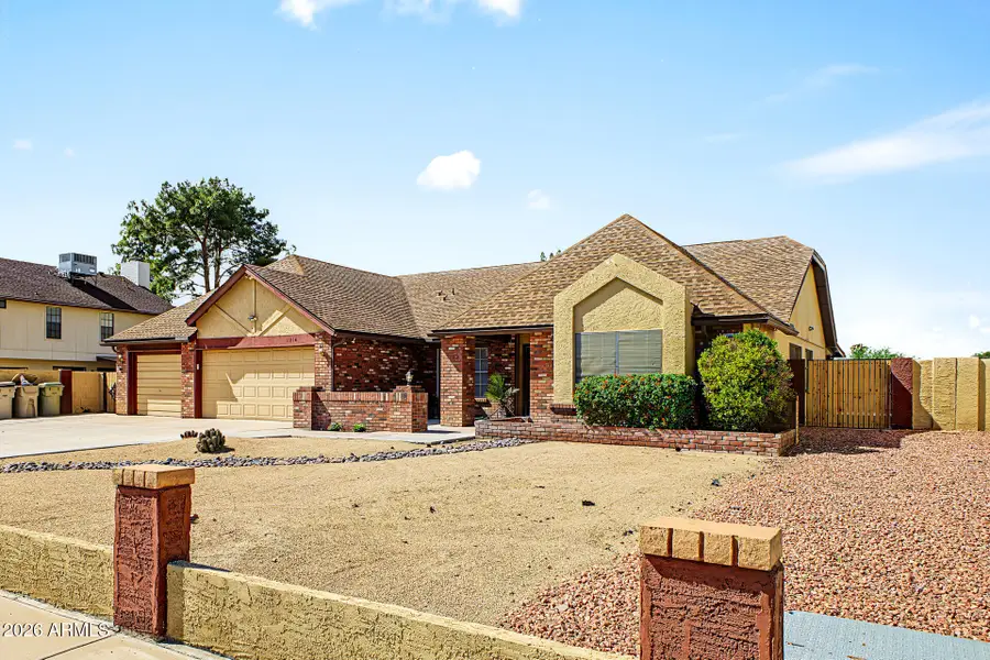 11218 N 63rd Avenue, Glendale, AZ 85304 - #3