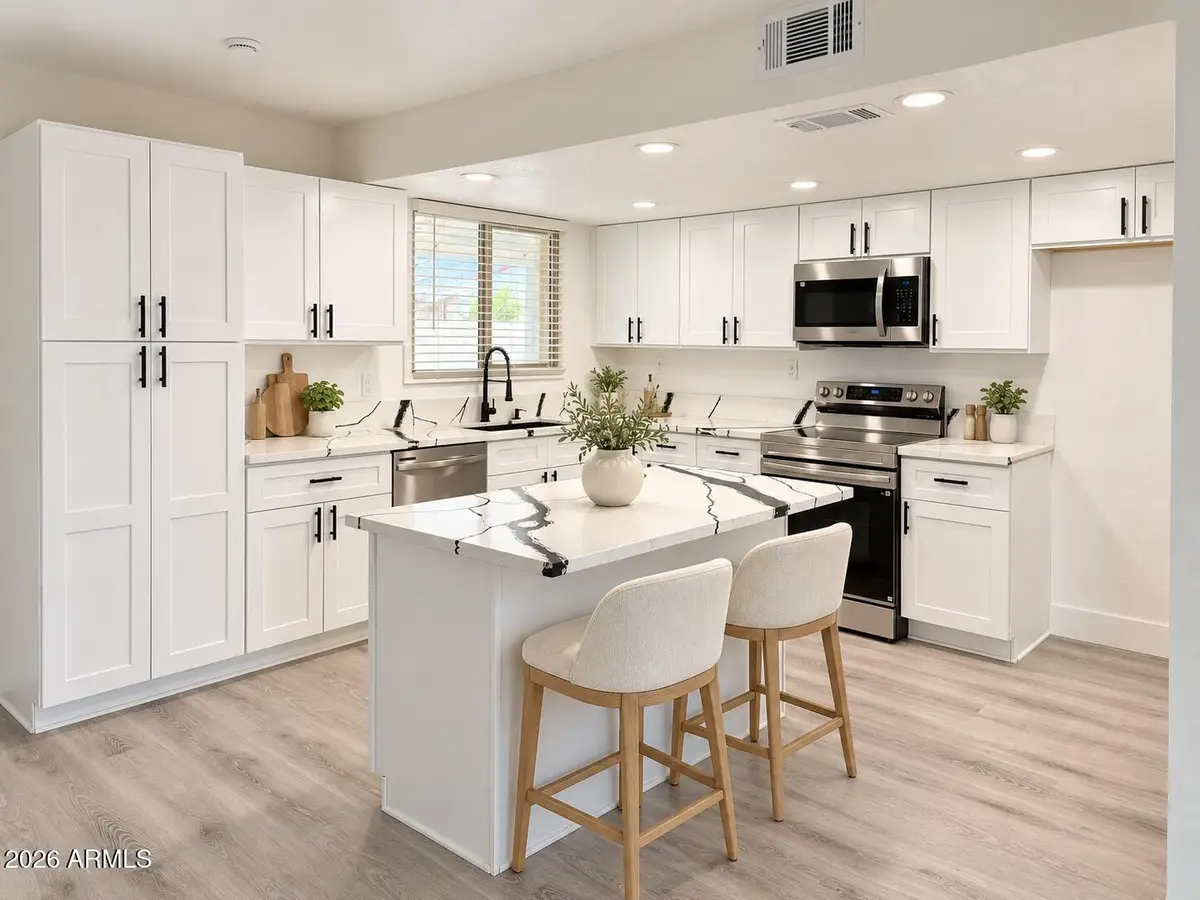 8108 W Trafalgar Avenue, Phoenix, AZ 85033 - #1