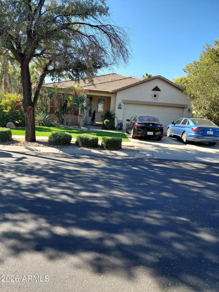 4210 S Splendor Place, Gilbert, AZ 85297 - #3