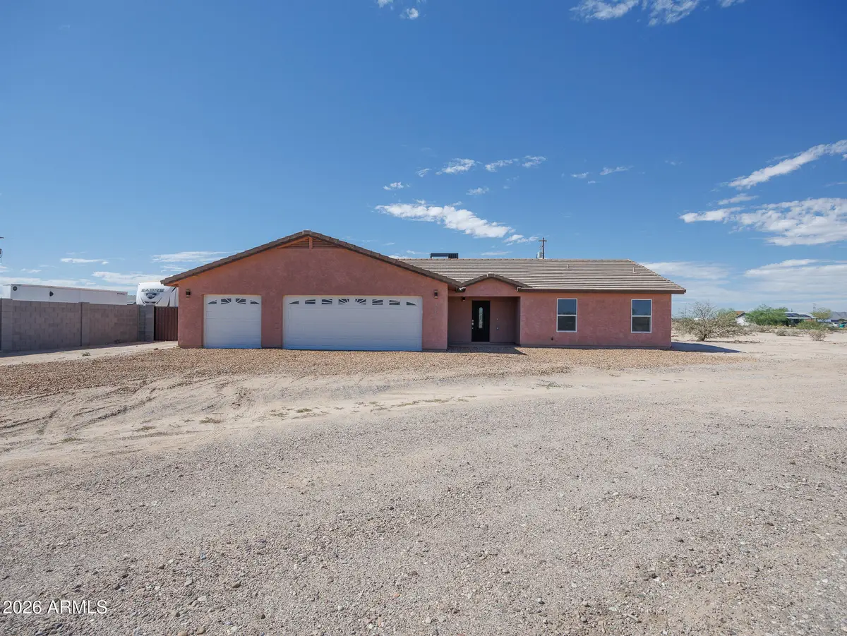 3840 N Garces Circle, Eloy, AZ 85131 - #1