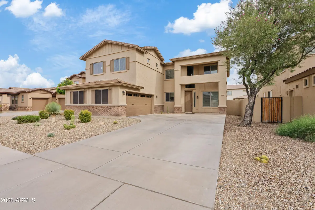 15686 W Glenrosa Avenue, Goodyear, AZ 85395 - #1