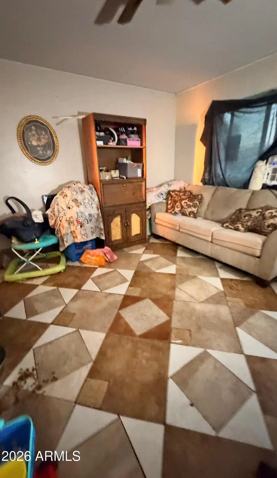9426 S 10th Avenue, Phoenix, AZ 85041 - #2
