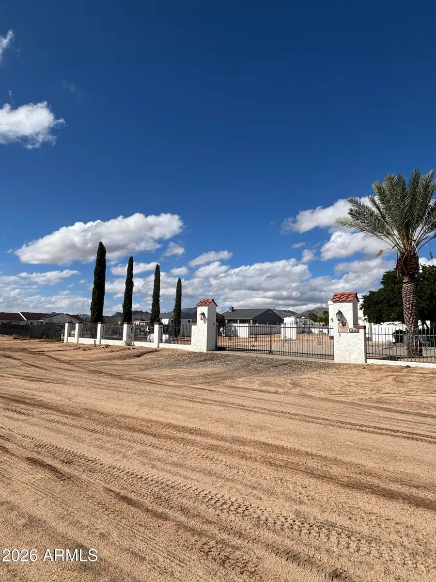 22600 W Hylton Way, Congress, AZ 85332 - #3