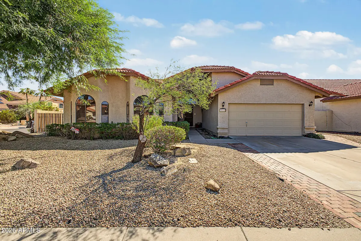 3711 E Summerhaven Drive, Phoenix, AZ 85044 - #1