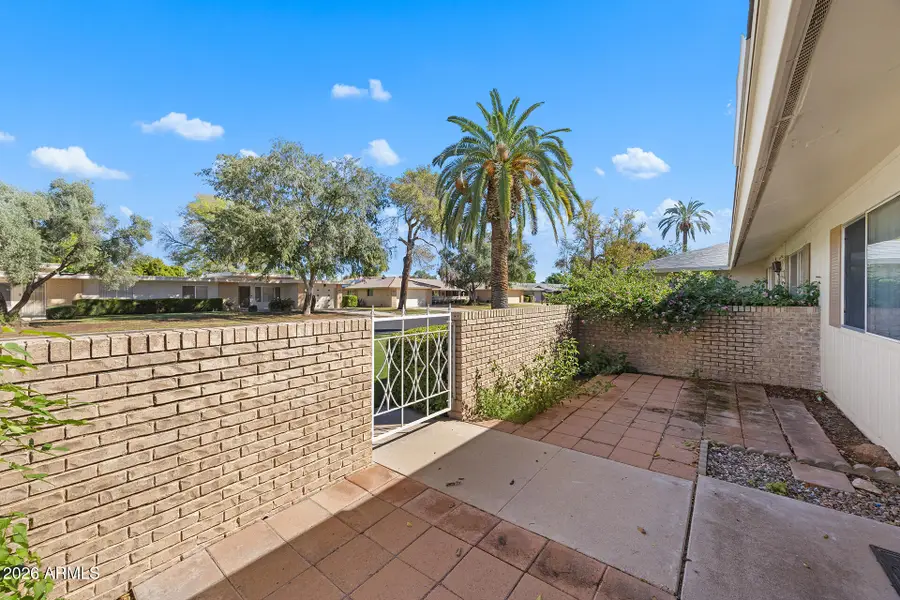 10339 W Prairie Hills Circle, Sun City, AZ 85351 - #2