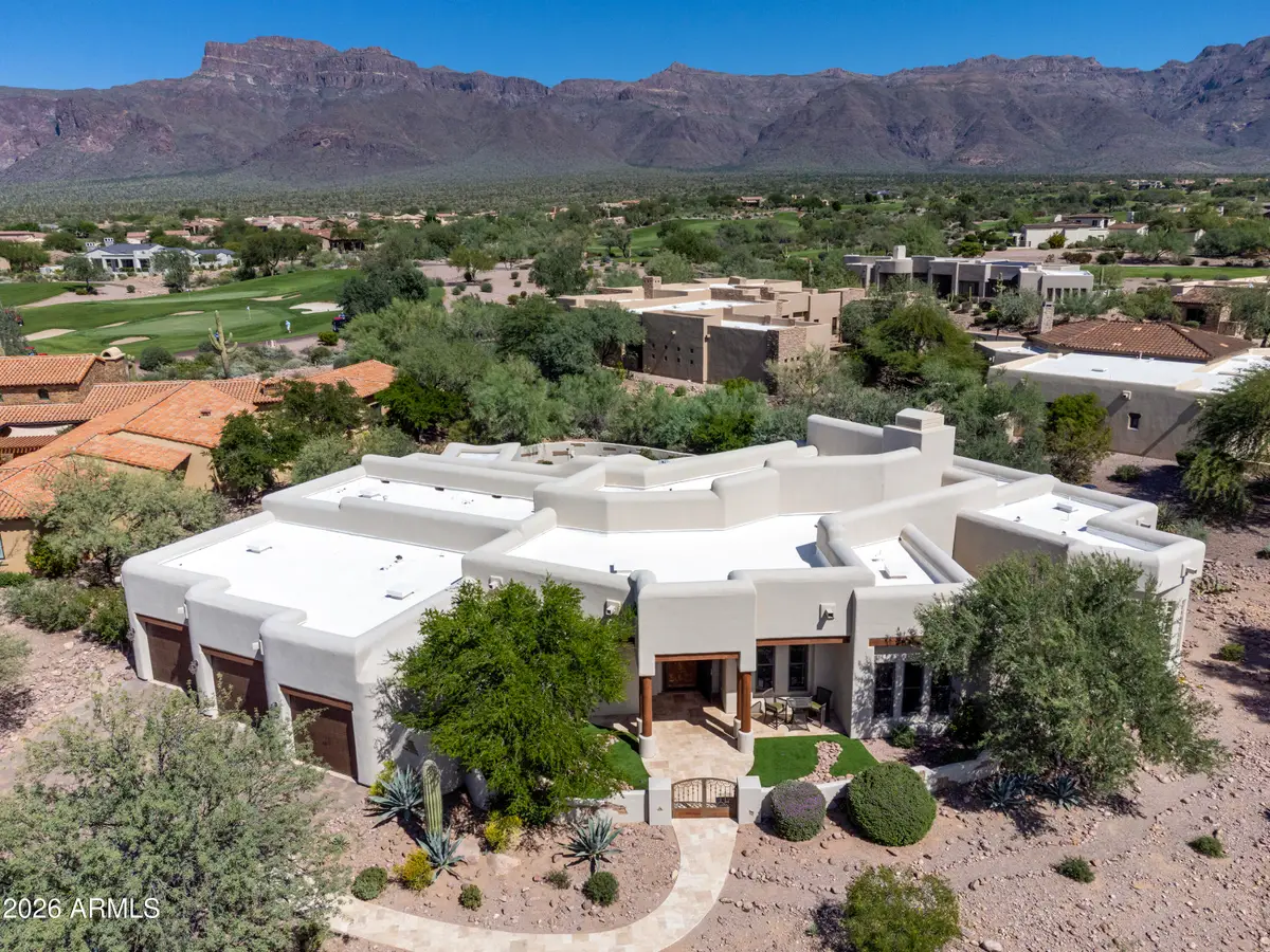 3009 S Juniper Village Court, Gold Canyon, AZ 85118 - #1