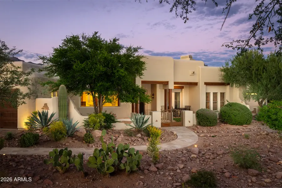 3009 S Juniper Village Court, Gold Canyon, AZ 85118 - #3