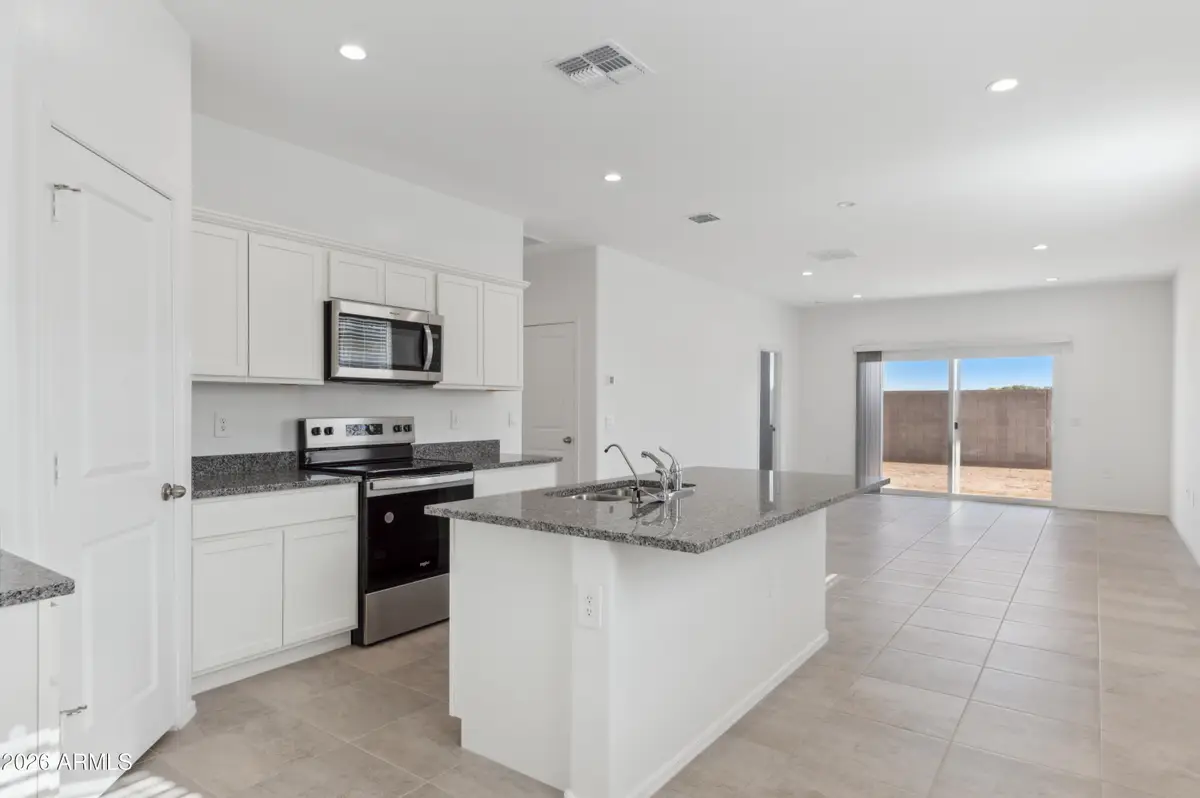 1428 W Walton Avenue, Coolidge, AZ 85128 - #1