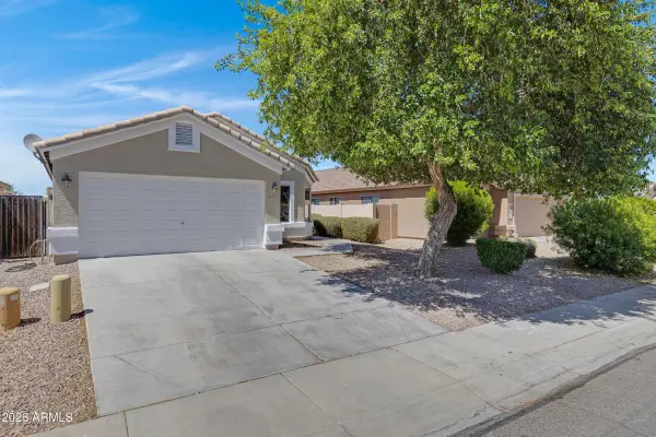 3770 W Yellow Peak Drive, San Tan Valley, AZ 85144