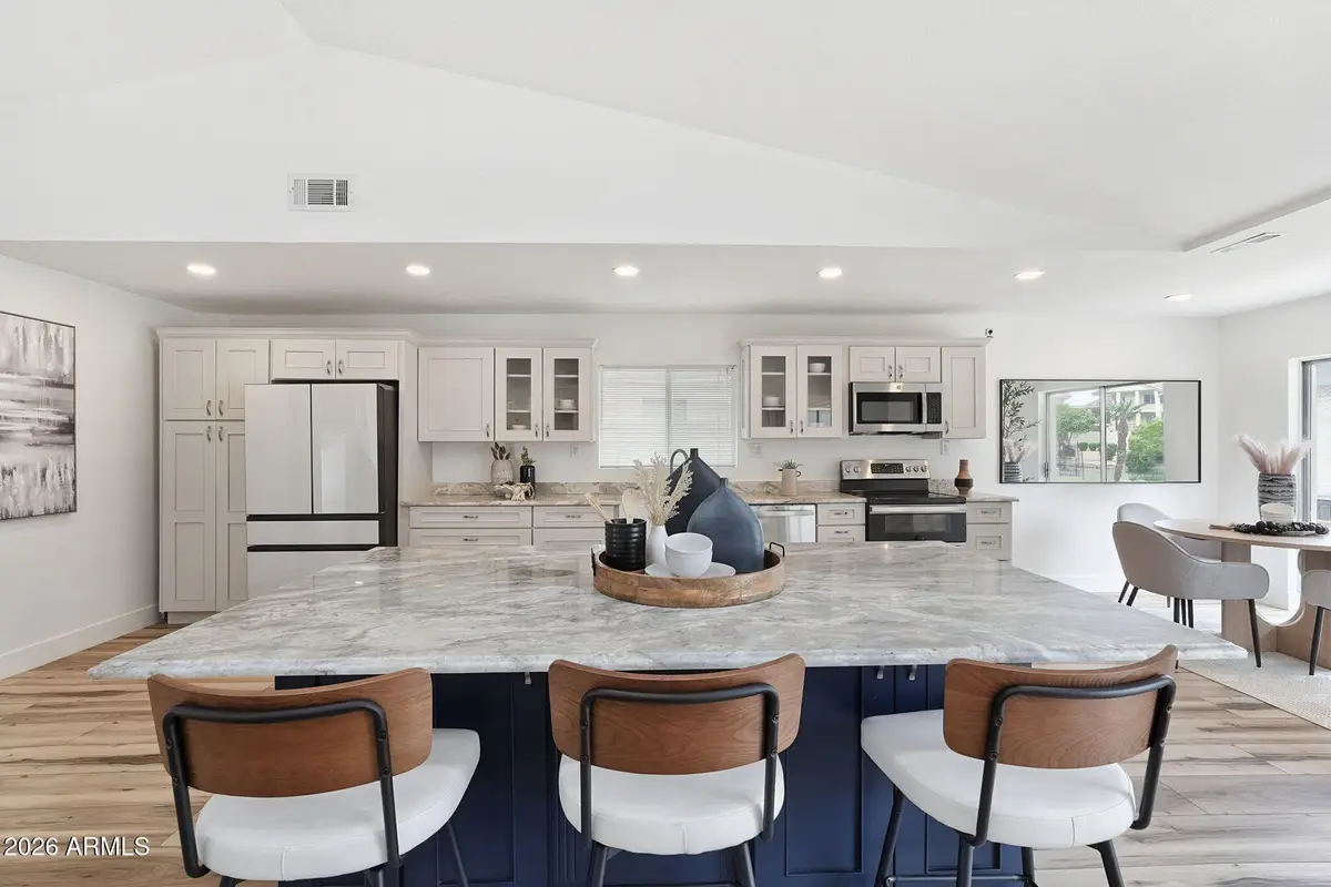 978 E Driftwood Drive, Tempe, AZ 85283 - #1