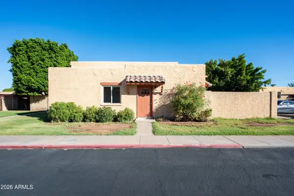 948 S Alma School Road #136, Mesa, AZ 85210