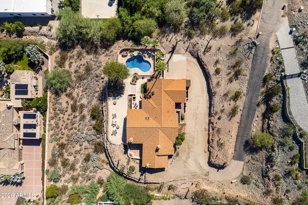 7600 N Moonlight Lane, Paradise Valley, AZ 85253