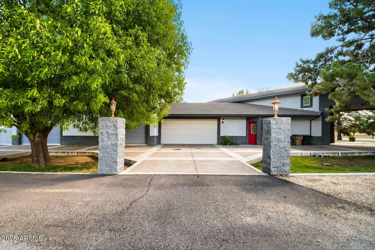7740 W Orangewood Avenue, Glendale, AZ 85303 - #1