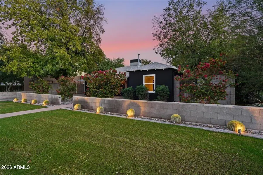 61 W Edgemont Avenue, Phoenix, AZ 85003 - #2