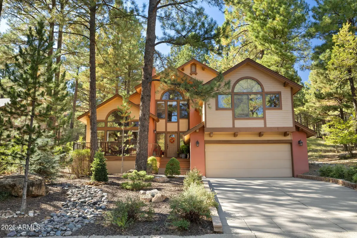 4252 E Coburn Drive E, Flagstaff, AZ 86004 - #1