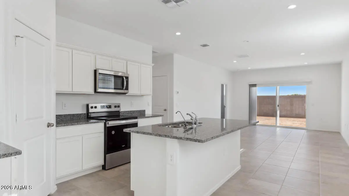 2760 W Sonrisa Avenue, Apache Junction, AZ 85120 - #1