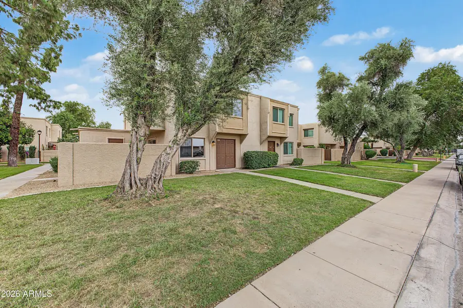 8147 E Glenrosa Avenue, Scottsdale, AZ 85251 - #3