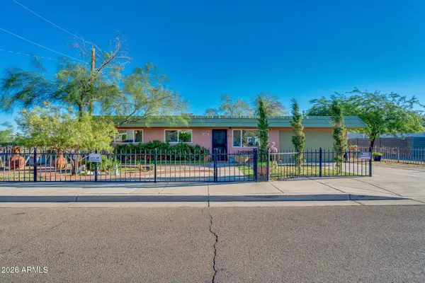 2827 W Foothill Drive, Phoenix, AZ 85027