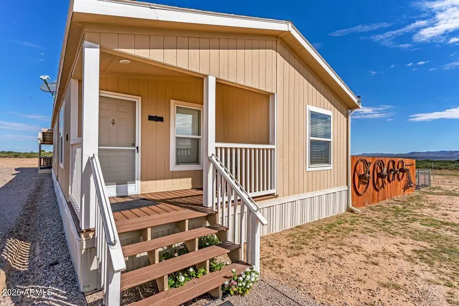 5185 S Nighthawk Trail, Hereford, AZ 85615 - #2